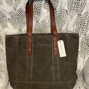 Tecovas Waxed Canvas Classic TotE, NWT